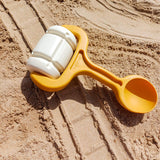 ECO Sand Roller: Train Tracks